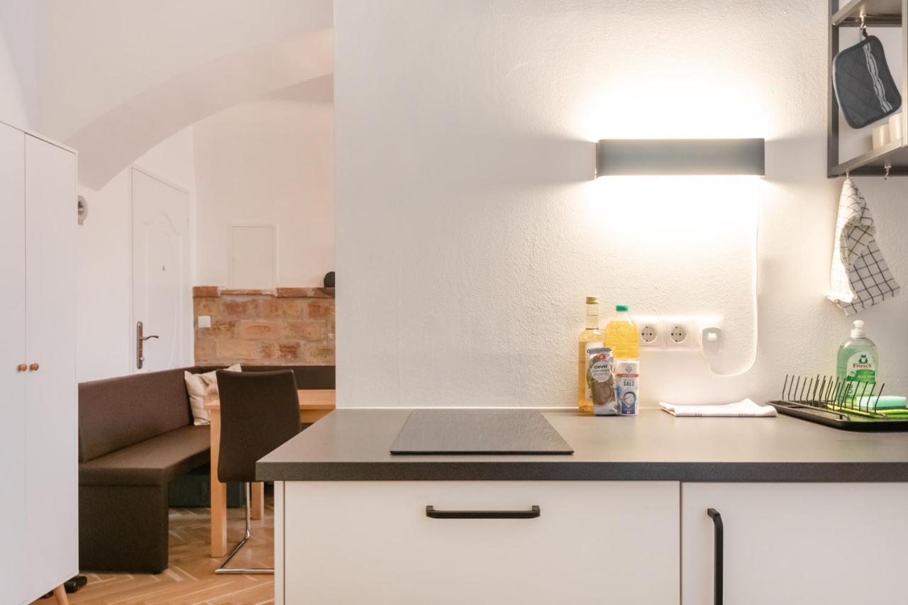 Der Fuchsbau - Neu, Kuschelig Und Zentral Im Gruenen Apartment Wina Bagian luar foto