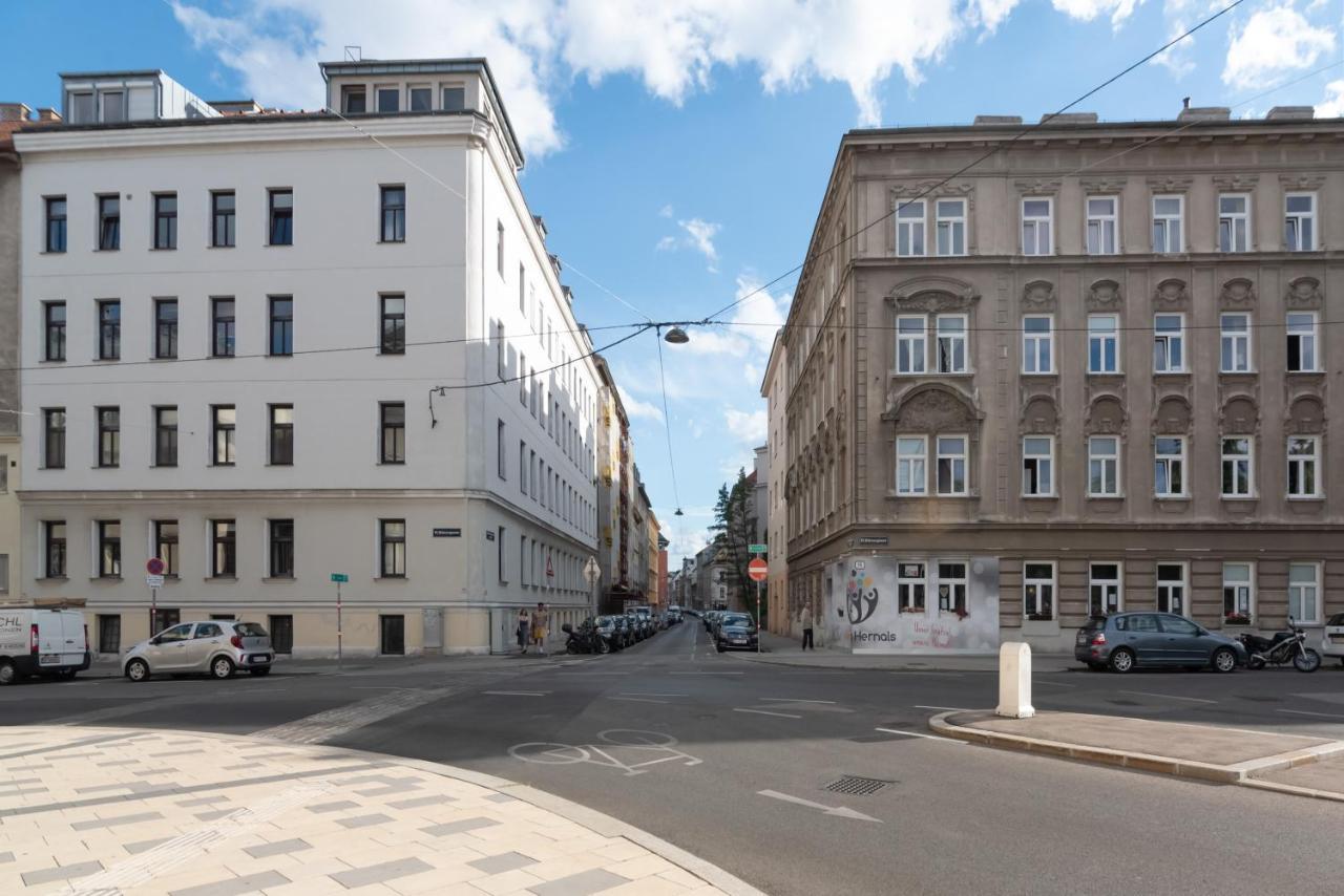 Der Fuchsbau - Neu, Kuschelig Und Zentral Im Gruenen Apartment Wina Bagian luar foto