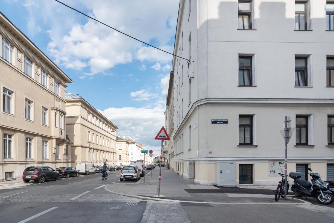 Der Fuchsbau - Neu, Kuschelig Und Zentral Im Gruenen Apartment Wina Bagian luar foto